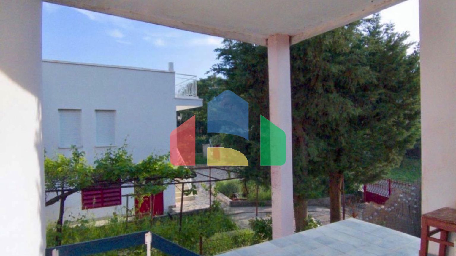 Очаровательный дом с красивым садом в Добра Вода