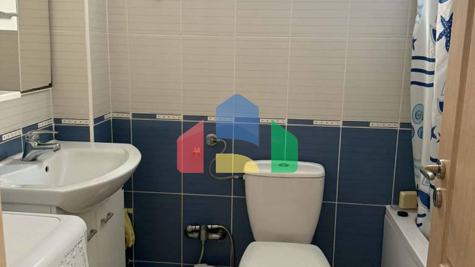 Квартира c гаражом в поселке Добры Воды с двумя спальнями