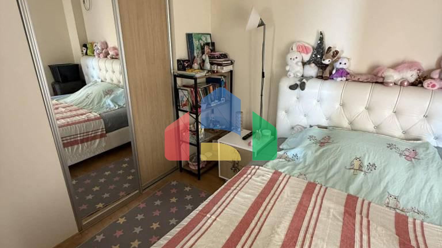 Квартира c гаражом в поселке Добры Воды с двумя спальнями