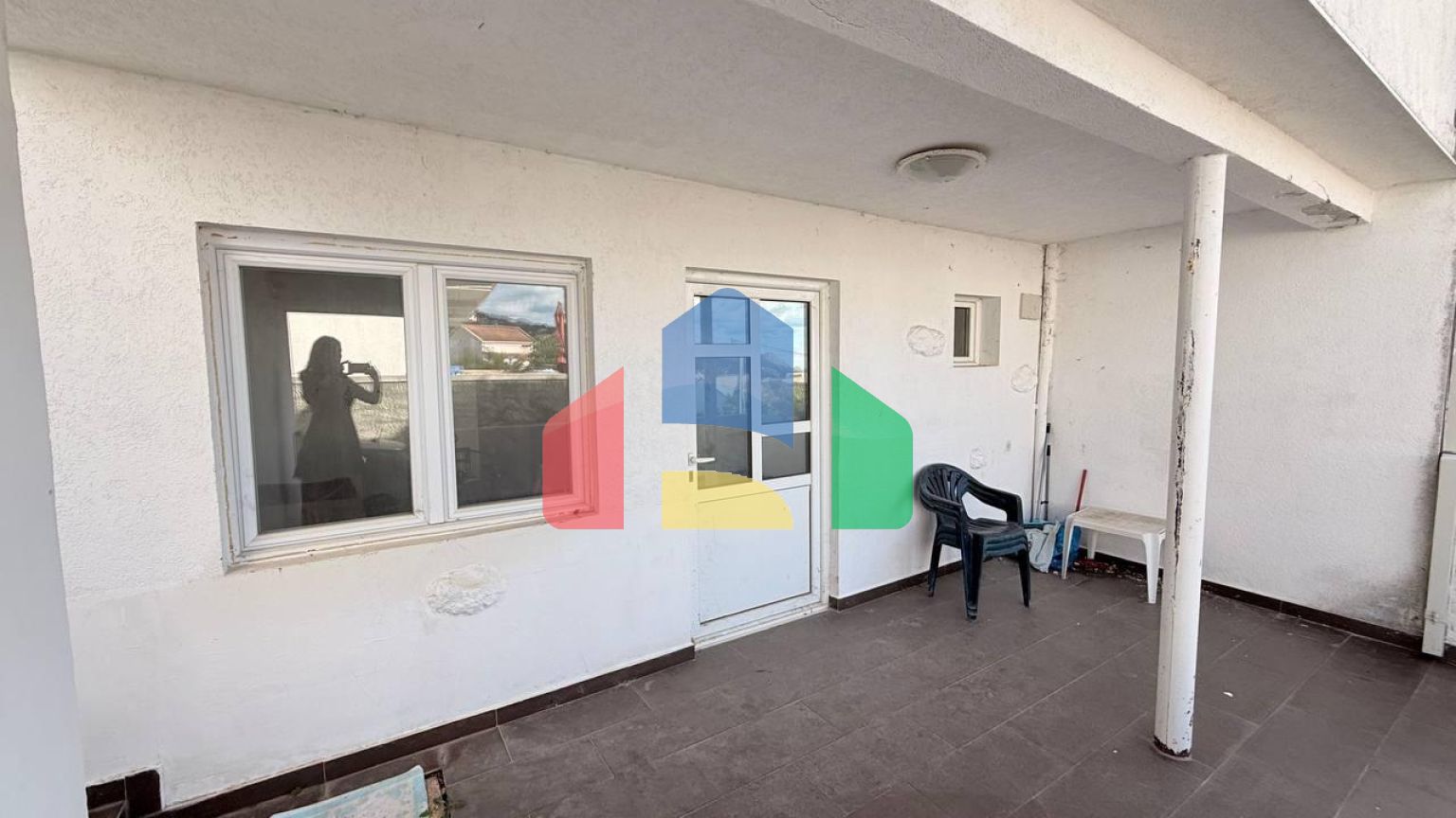 Продажа трёхэтажного легального дома в Добра Вода