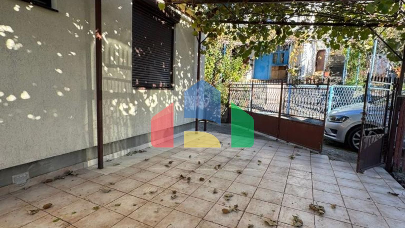 Двухэтажный легальный дом в Добра Вода