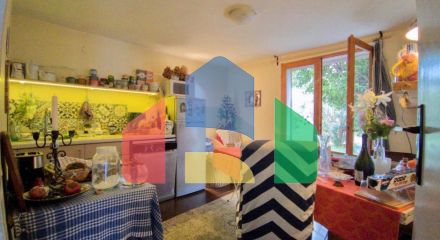 Очаровательный дом в Добра Вода с красивым садом (район Печурица)