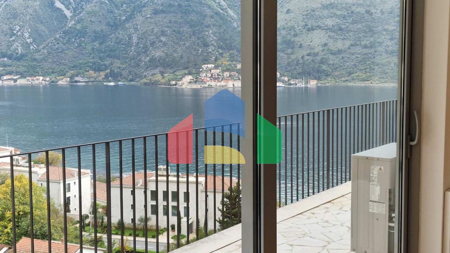 Пентхаус в Доброте