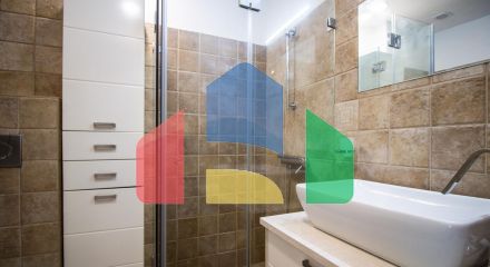 Уникальная квартира в современном комплексе с бассейном (Доброта, Котор)