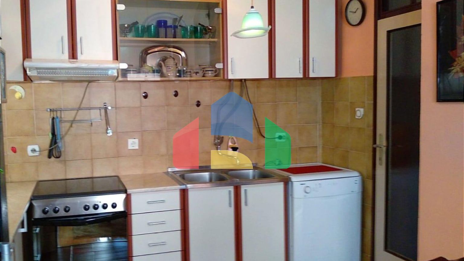 Квартира в Доброте с видом на море