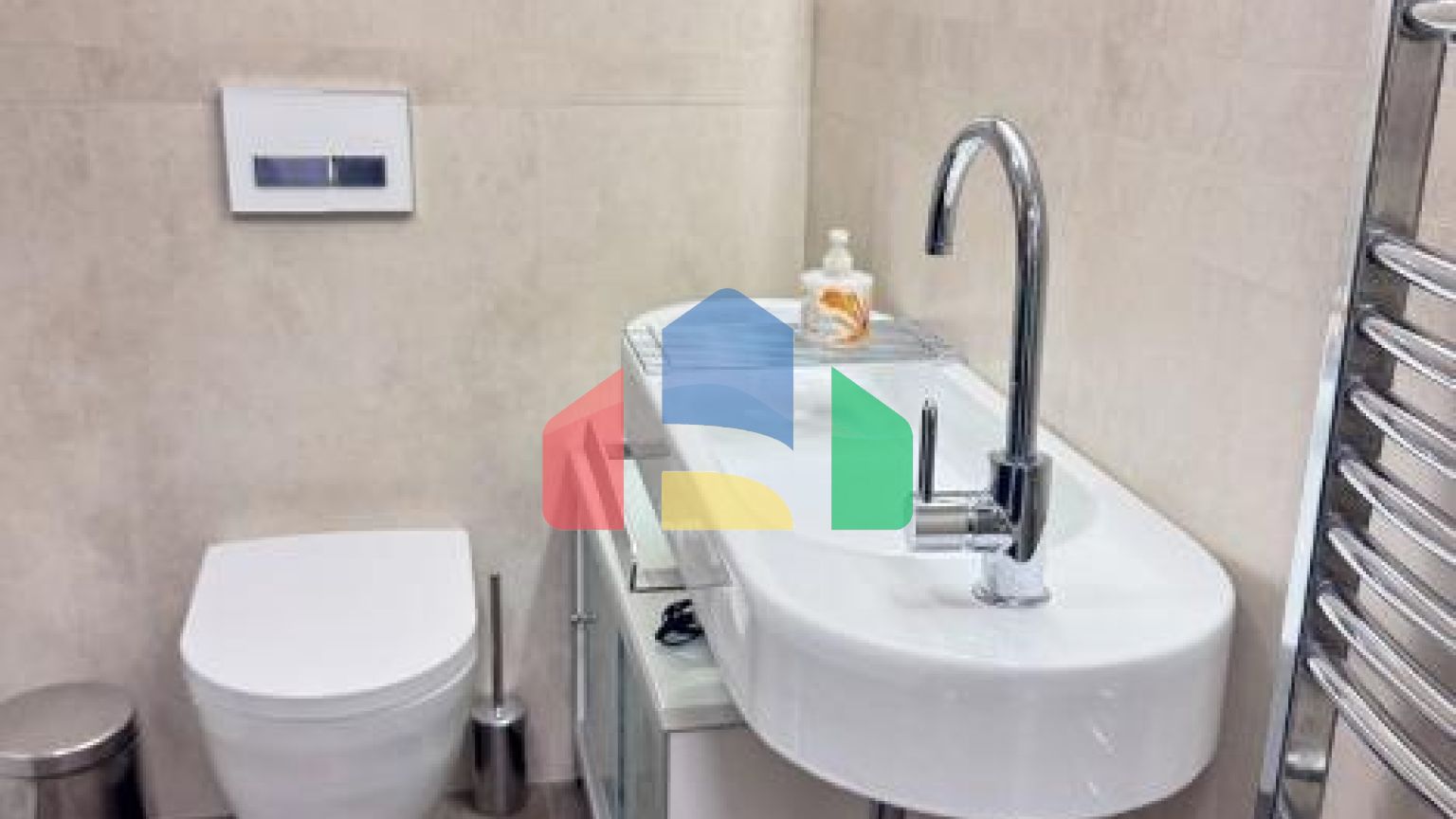 Роскошная двухуровневая квартира с видом на море Котор, район Доброта