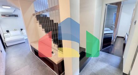 Роскошная двухуровневая квартира с видом на море Котор, район Доброта Роскошная двухуровневая квартира с видом на море Котор, район Доброта