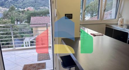 Роскошная двухуровневая квартира с видом на море Котор, район Доброта Роскошная двухуровневая квартира с видом на море Котор, район Доброта