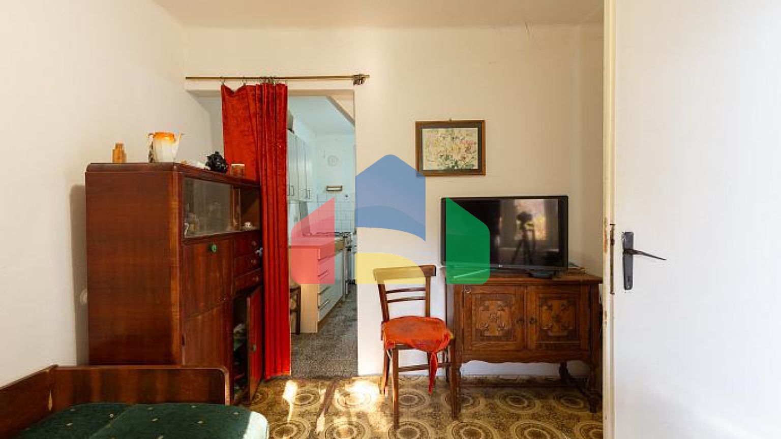 Продается – аутентичный каменный дом с панорамным видом на Бока-Которскую бухту