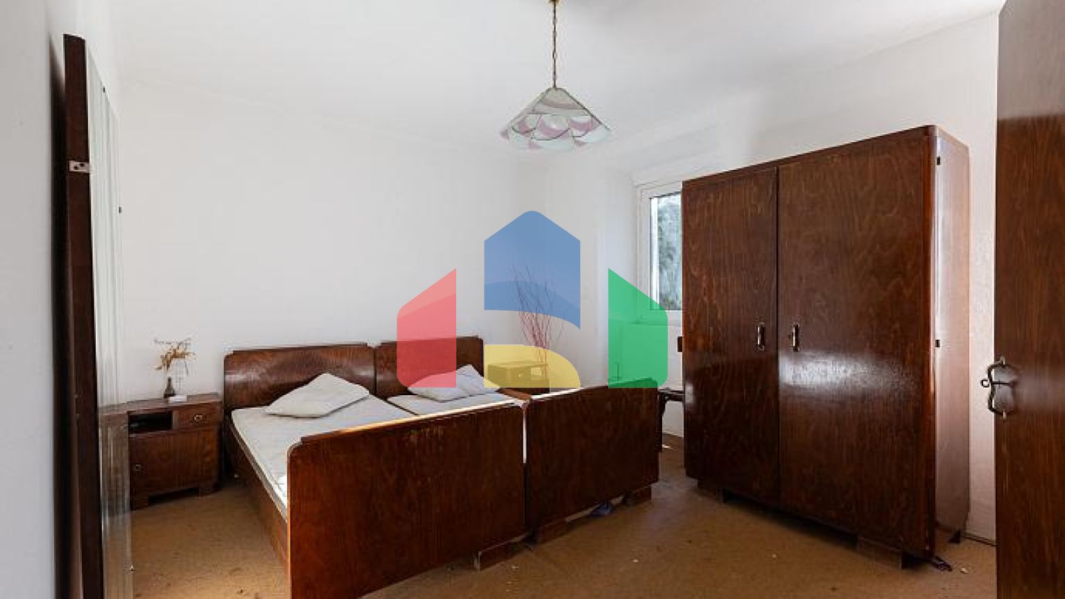 Продается – аутентичный каменный дом с панорамным видом на Бока-Которскую бухту