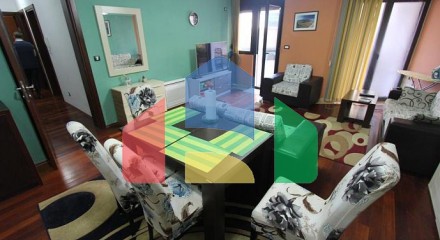 Apartment in a building with a pool 50 m from the sea