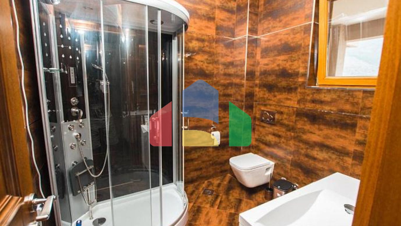 Привлекательная вилла в живописном Которе, в районе Доброта