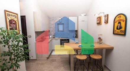 Привлекательная вилла в живописном Которе, в районе Доброта