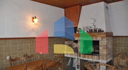 House in with pool in Dobrota