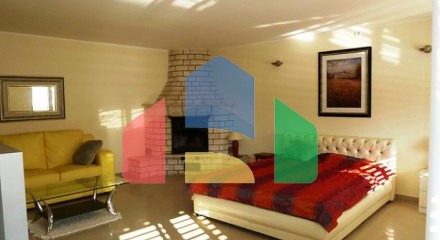 House in with pool in Dobrota