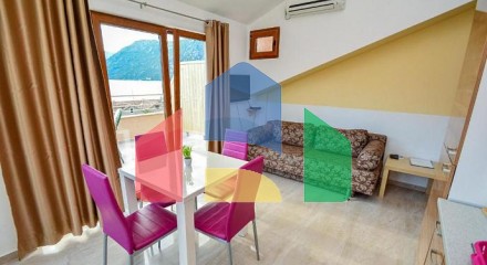 Hotel near the sea in Kotor