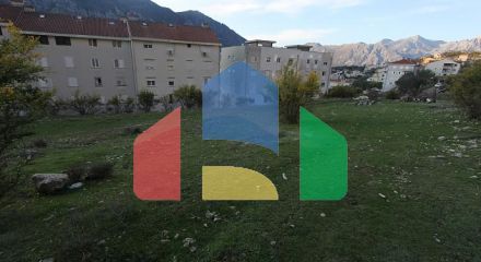 Участок в Доброте Участок в Доброте