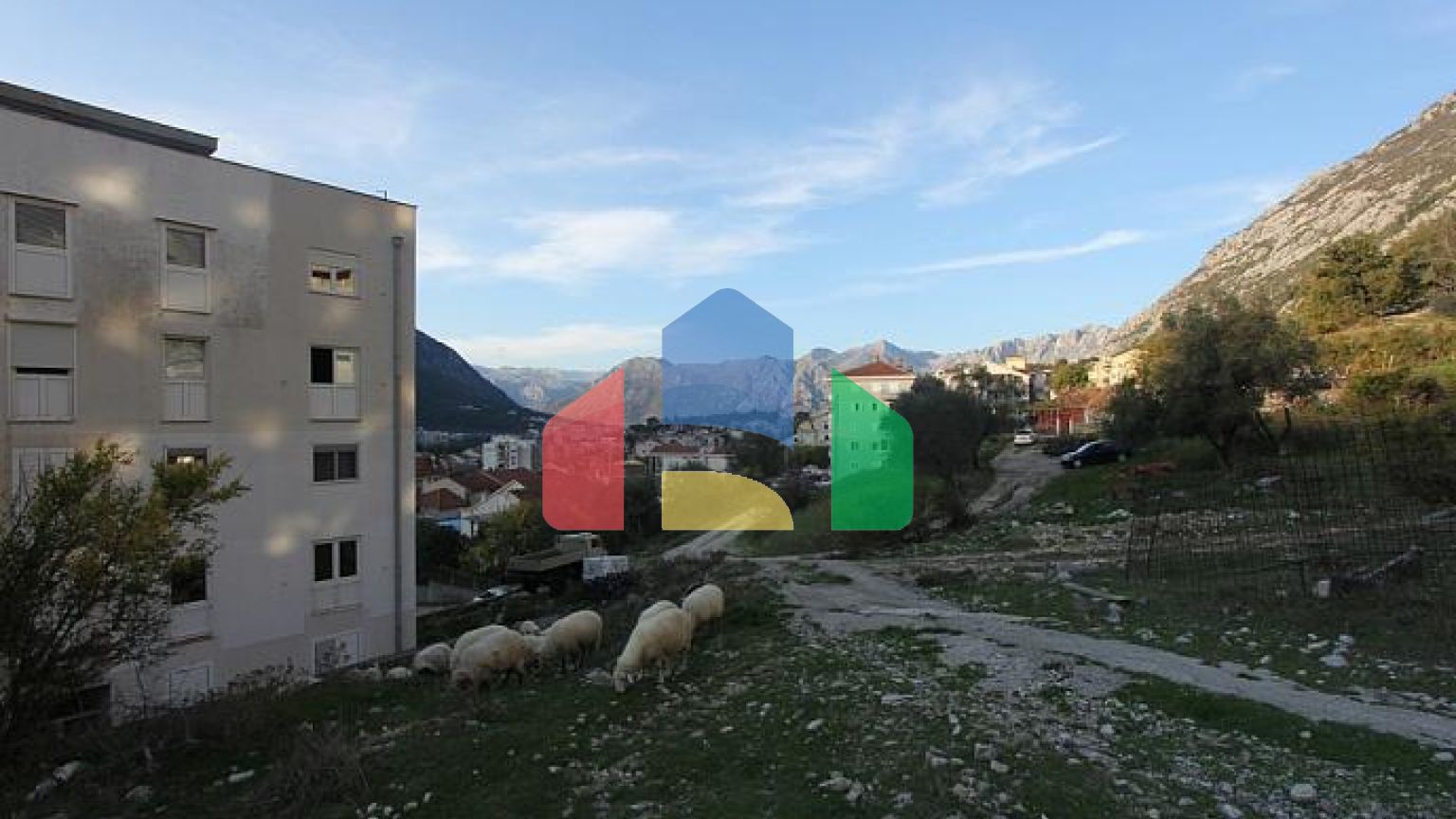 Участок в Доброте