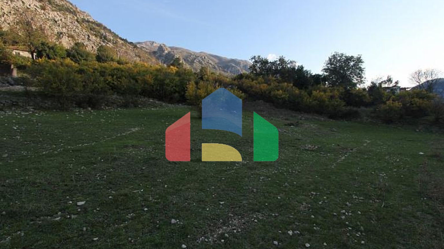 Участок в Доброте