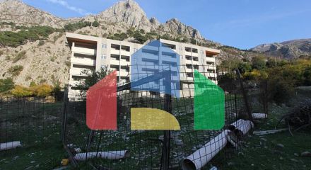 Участок в Доброте Участок в Доброте