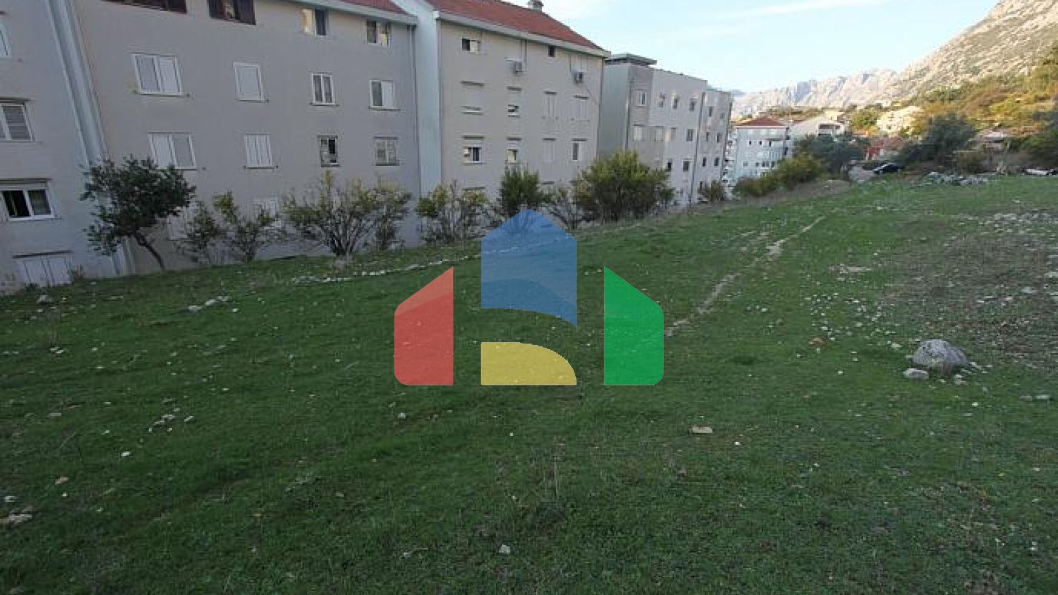 Участок в Доброте