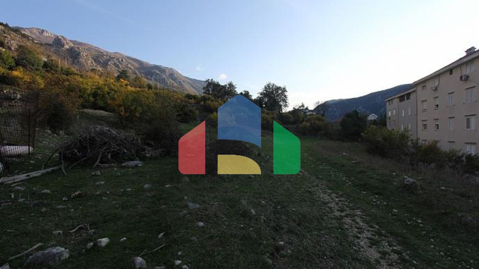 Участок в Доброте