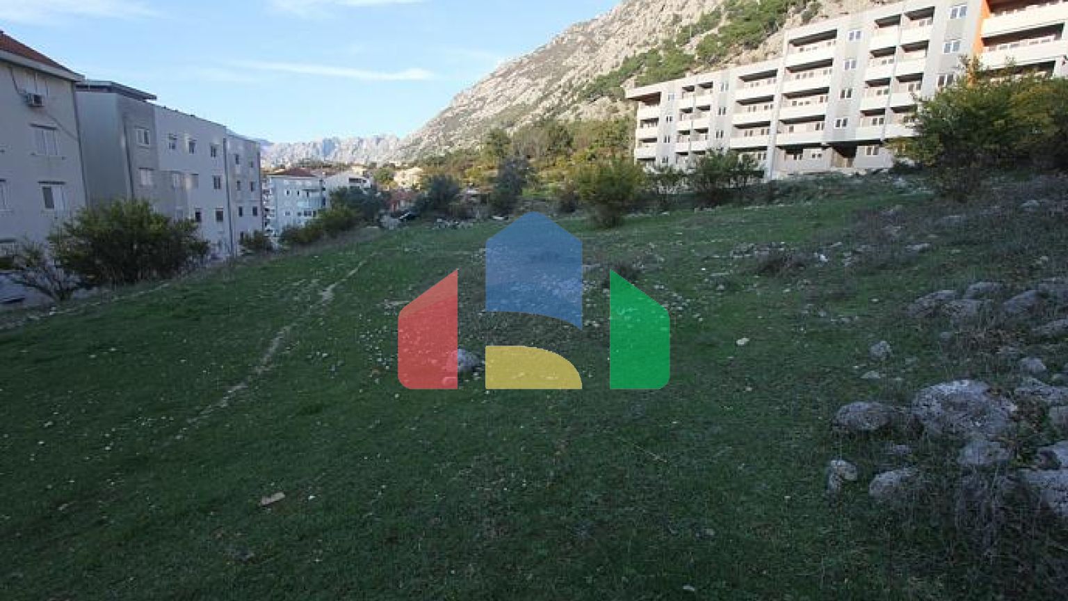 Участок в Доброте