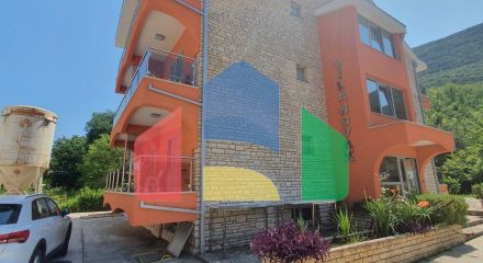 Продается дом с апартаментами в Герцег-Нови, Суторина Продается дом с апартаментами в Герцег-Нови, Суторина