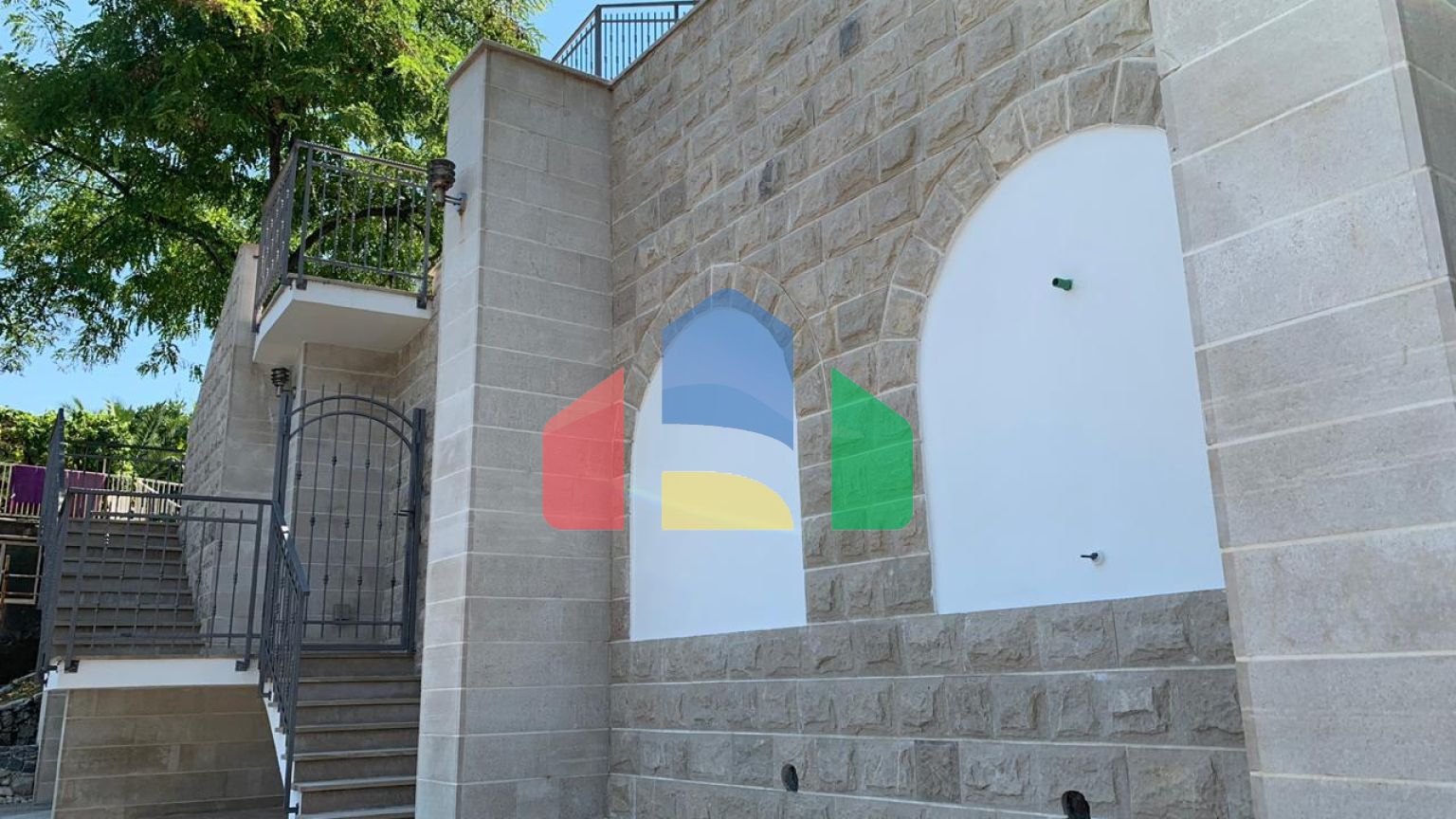 Предлагается к продаже вилла в Нивице, община Херцег-Нови.