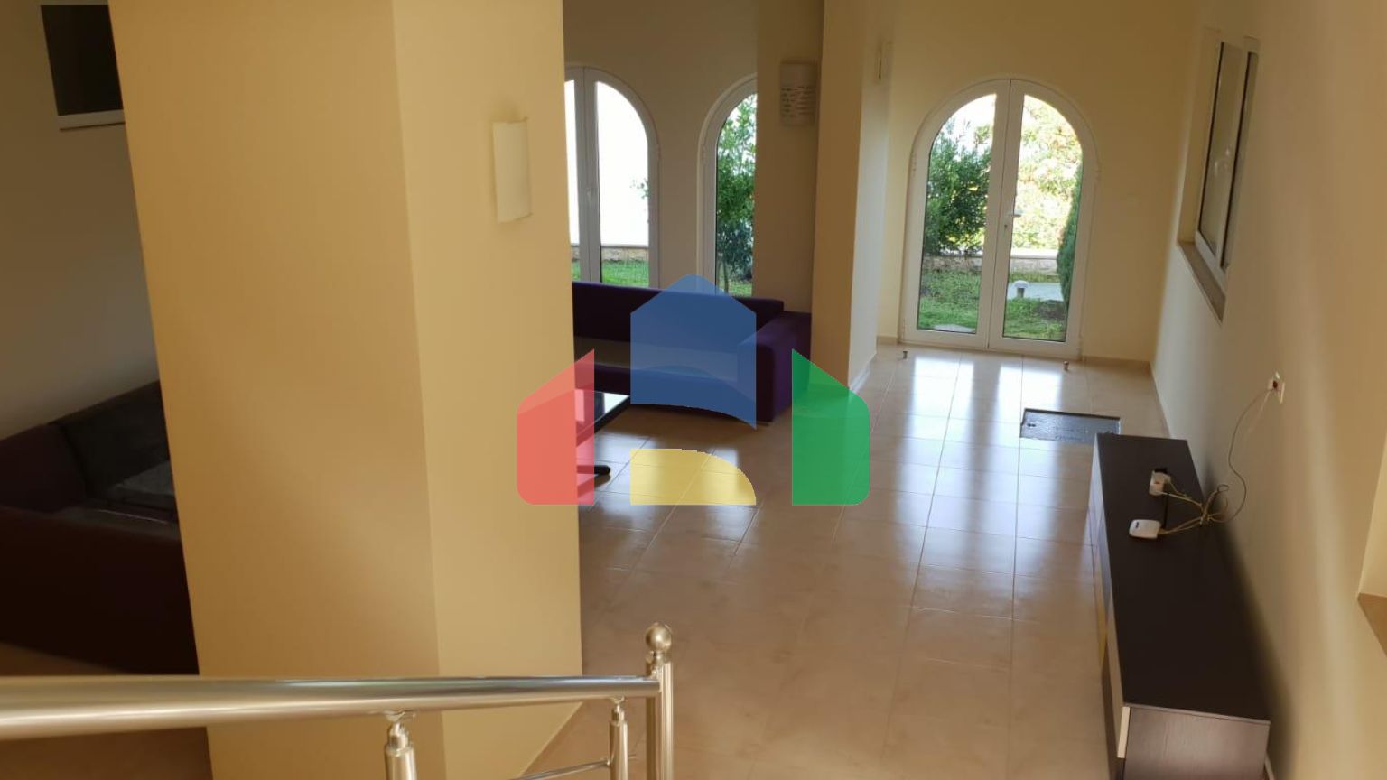 Предлагается к продаже вилла в Нивице, община Херцег-Нови.