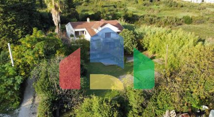The land plot is located 100 meters from the elite residential complex and the pier 