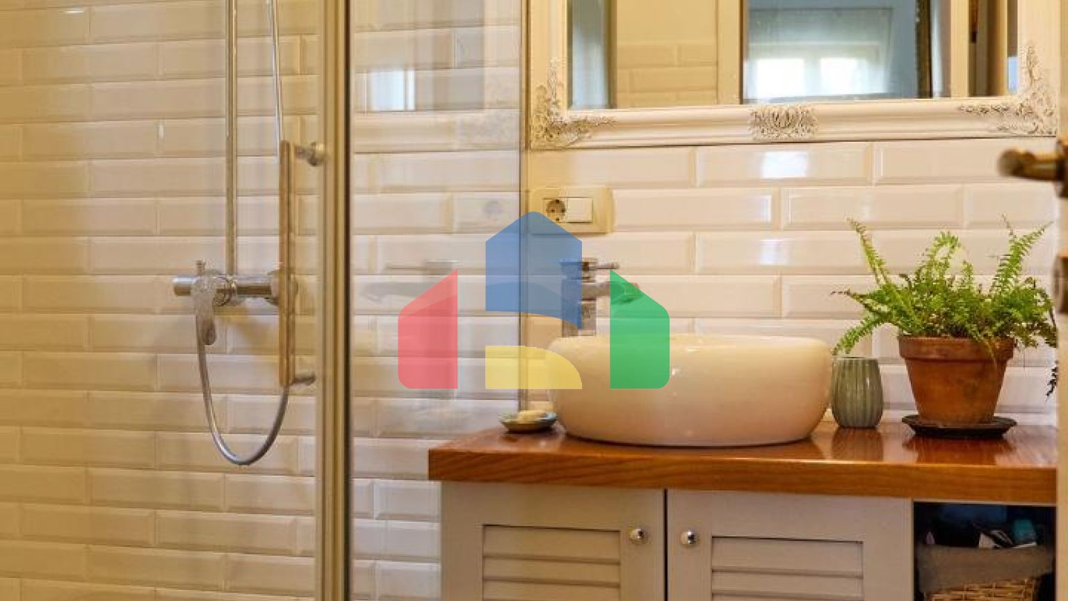 Дом с видом на море и лес, 4 спальни и отдельный апартамент в Суторине, Герцег-Нови