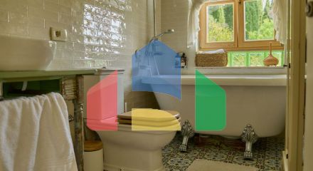 Дом с видом на море и лес, 4 спальни и отдельный апартамент в Суторине, Герцег-Нови Дом с видом на море и лес, 4 спальни и отдельный апартамент в Суторине, Герцег-Нови