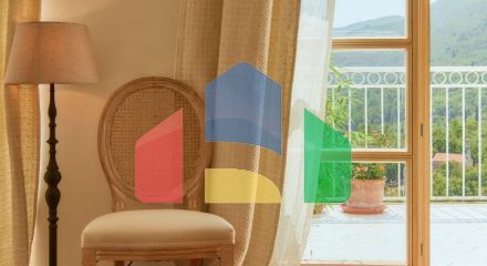 Дом с видом на море и лес, 4 спальни и отдельный апартамент в Суторине, Герцег-Нови Дом с видом на море и лес, 4 спальни и отдельный апартамент в Суторине, Герцег-Нови