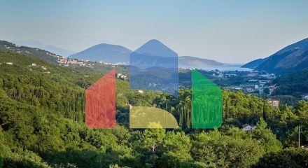 Дом с видом на море и лес, 4 спальни и отдельный апартамент в Суторине, Герцег-Нови Дом с видом на море и лес, 4 спальни и отдельный апартамент в Суторине, Герцег-Нови