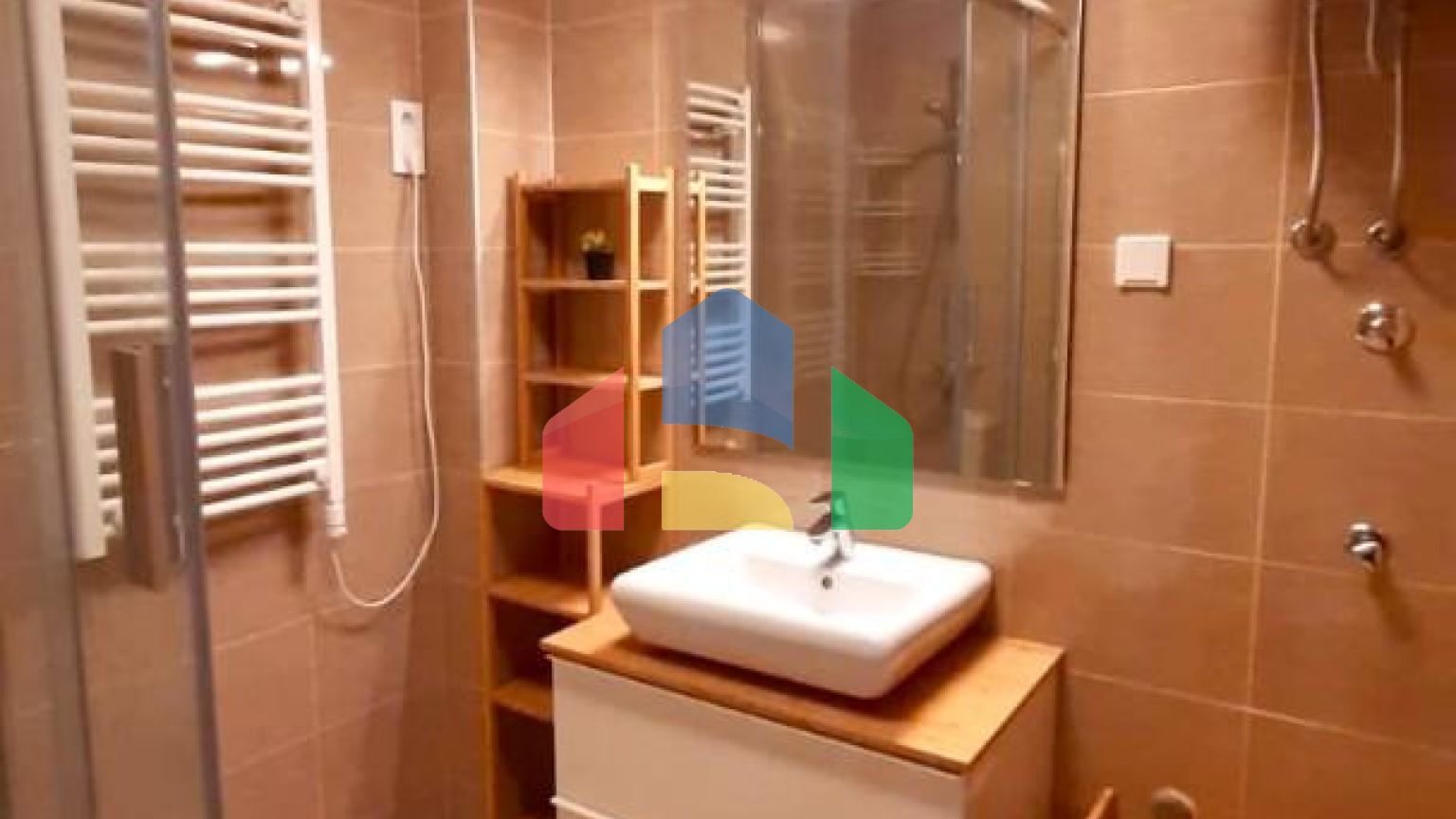 Просторная квартира с 3 спальнями и потрясающим видом на залив в современном комплексе в Херцег-Нови.