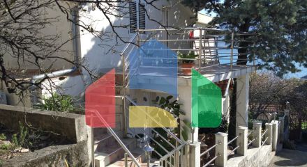 Двухэтажный дом в Херцег-Нови