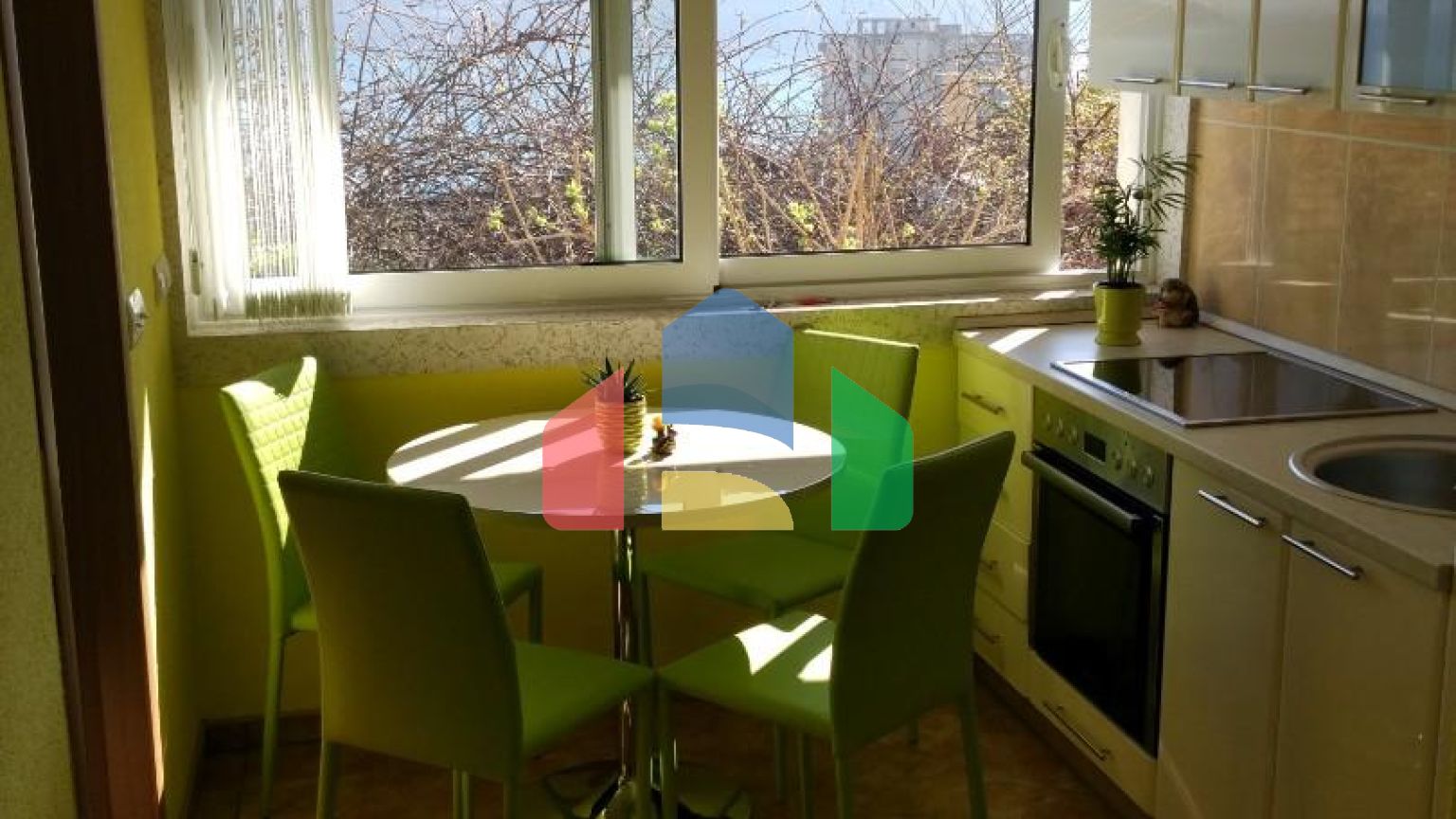 Двухэтажный дом в Херцег-Нови