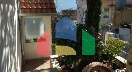 Двухэтажный дом в Херцег-Нови