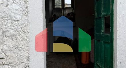 Имение с рушевиной и гостевым домиком в Херцег-Нови