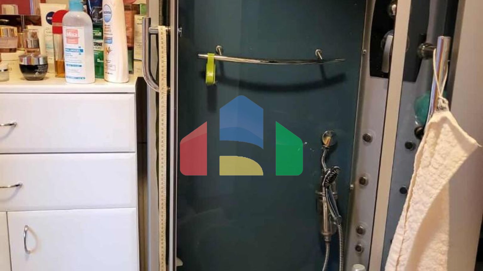 Продаётся каменный дом в Херцег-Нови, Каменари, с видом на море.