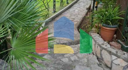 Продаётся каменный дом в Херцег-Нови, Каменари, с видом на море.