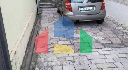 Продаётся каменный дом в Херцег-Нови, Каменари, с видом на море.