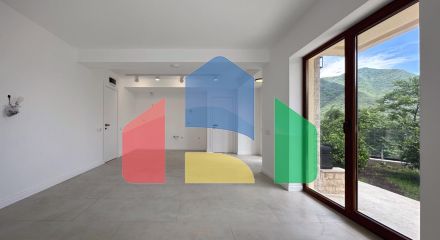 4 квартиры в комплексе для семейного отдыха в Каменари