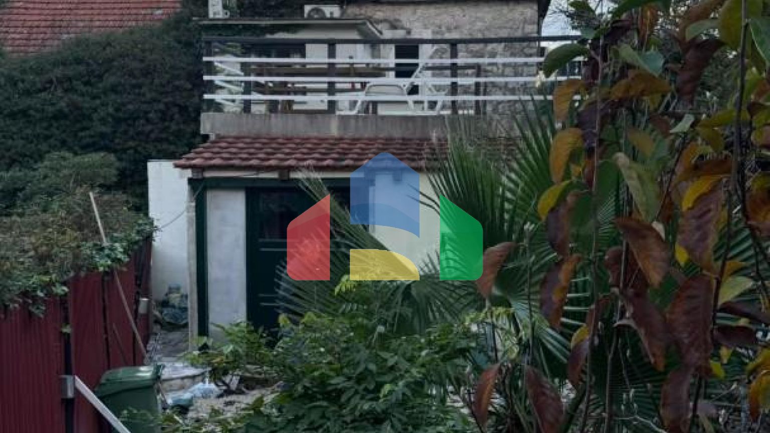 Продаётся каменный дом в Каменари, Которский залив.