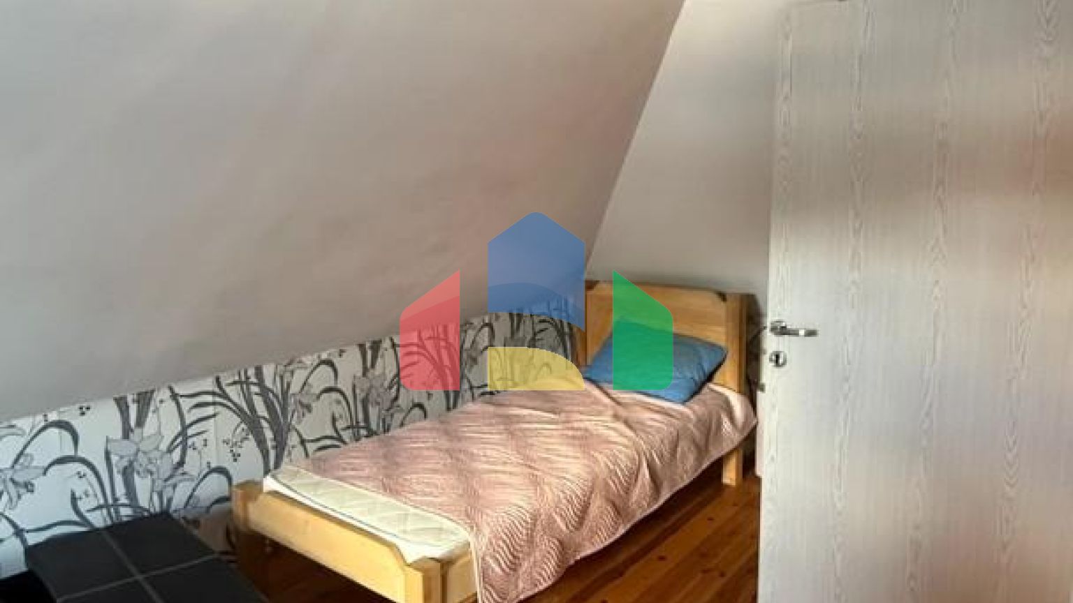 Продаётся каменный дом в Каменари, Которский залив.