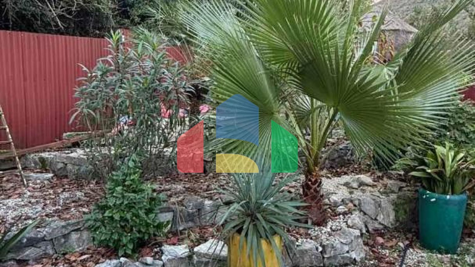 Продаётся каменный дом в Каменари, Которский залив.