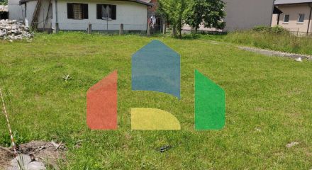 Участок в Колашине в 300 метрах от реки Тара