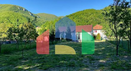 House for sale by the river surrounded by nature, town of Belo Pole, village of Voljavac
