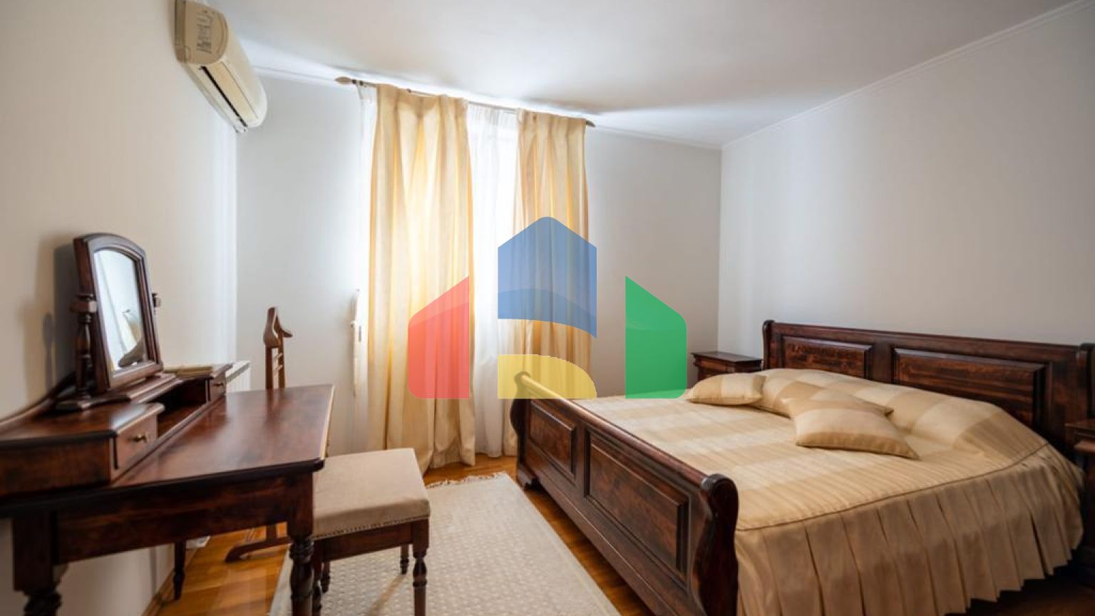 Дом, 4 спальни, Котор, Skaljari